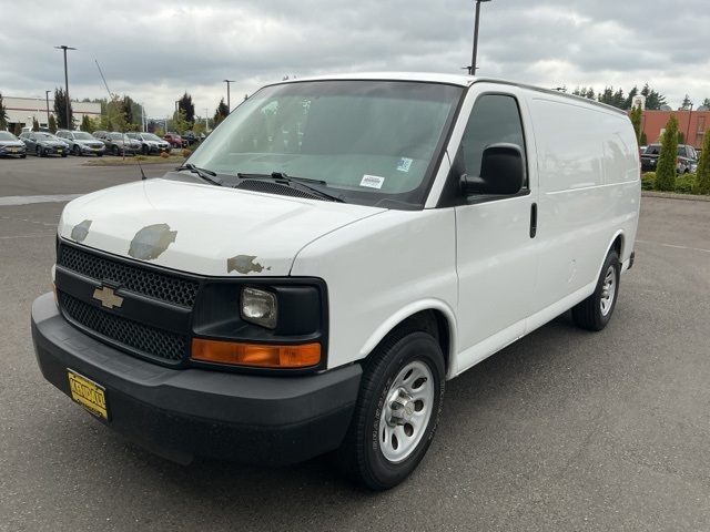 2012 Chevrolet Express 1500 Work Van photo 2
