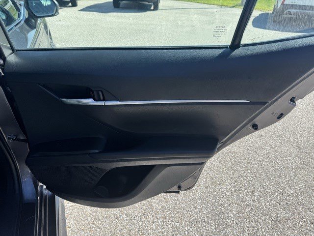 2023 Toyota Camry SE photo 27