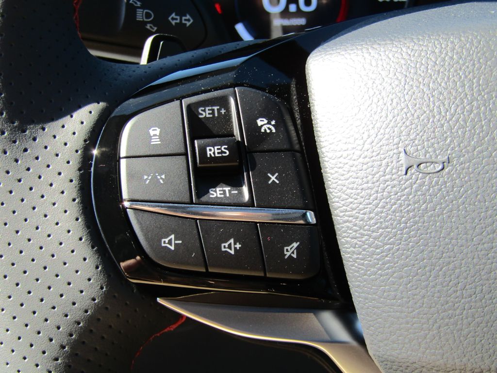 2025 Ford Explorer ST photo 19