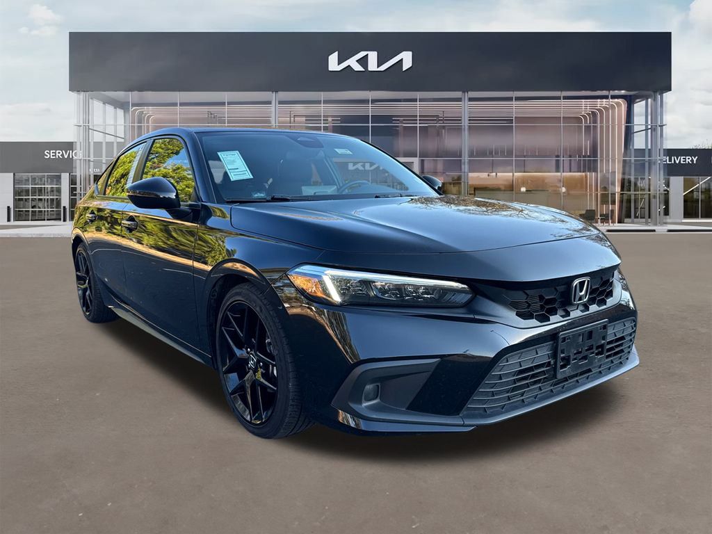 2024 Honda Civic Hatchback Sport's photo