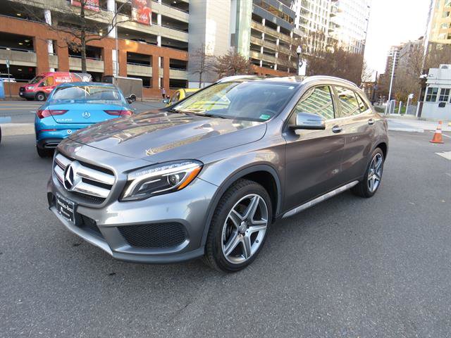2015 Mercedes-Benz GLA-Class GLA250's photo