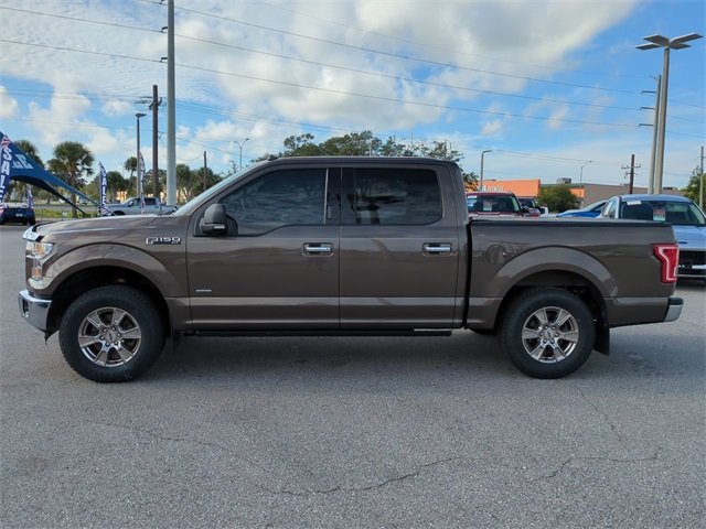 2015 Ford F-150 XLT photo 6