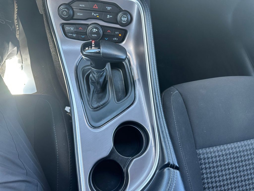2022 Dodge Challenger GT photo 16