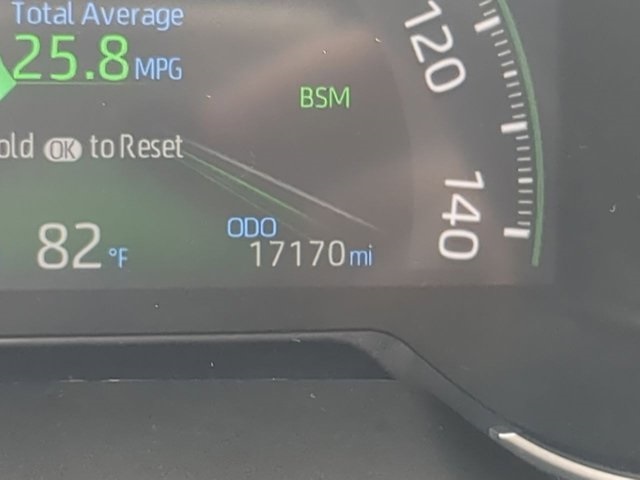 2023 Toyota RAV4 XLE Premium photo 24