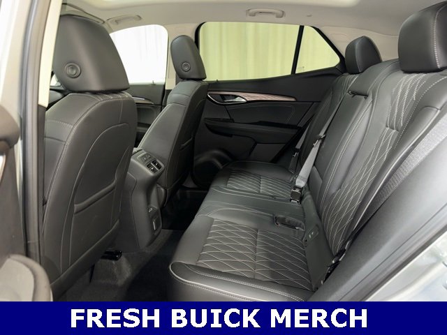 2023 Buick Envision Avenir photo 15