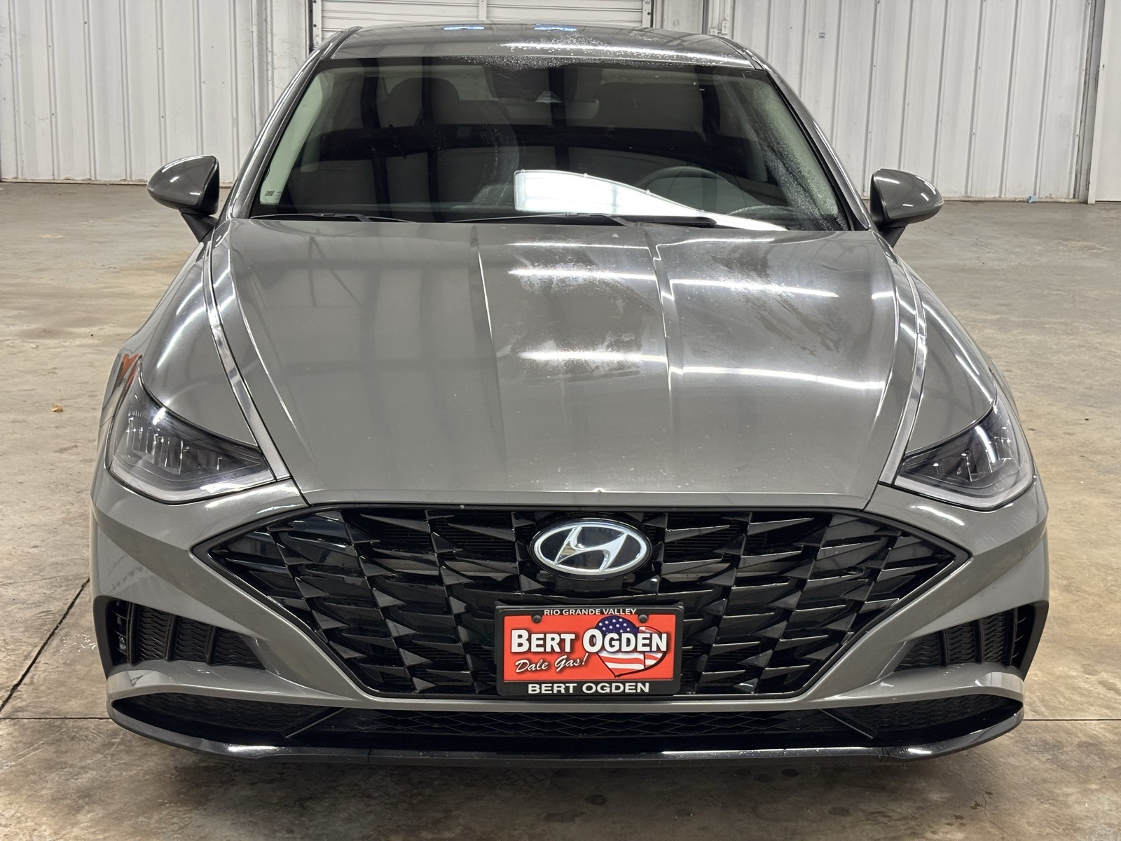 2021 Hyundai Sonata SEL photo 2