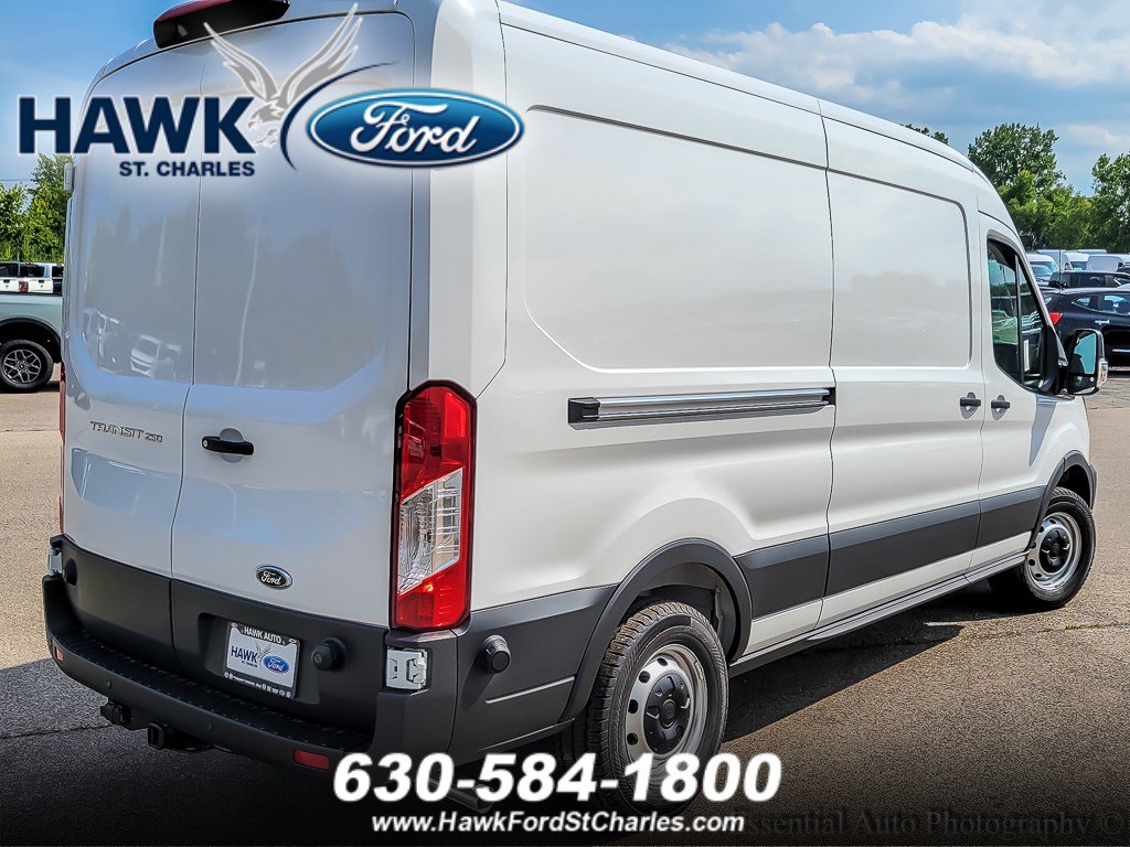 2025 Ford Transit photo 4