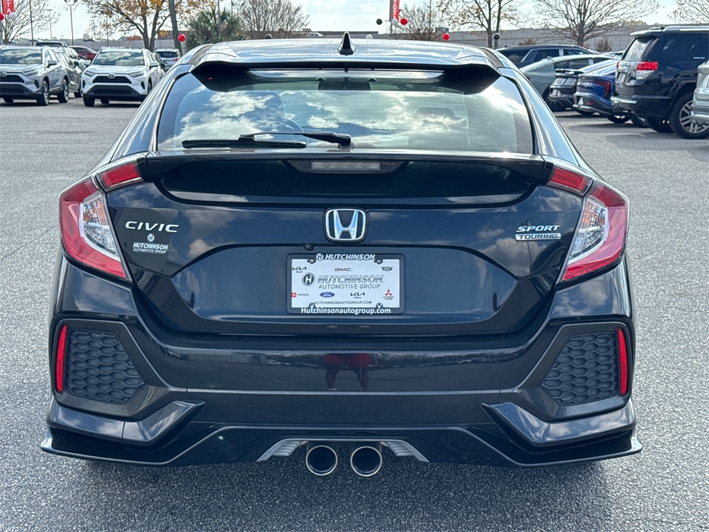 2019 Honda Civic Sport Touring photo 4