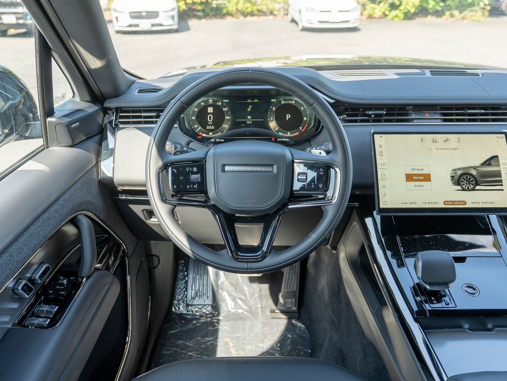 2025 Land Rover Range Rover Sport SE photo 12