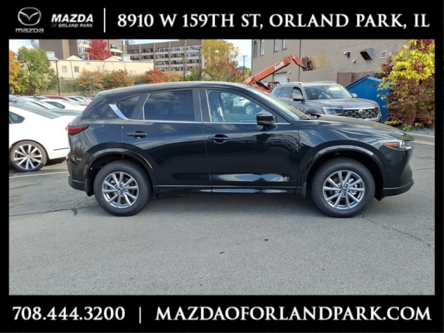 2025 Mazda CX-5 2.5 S Preferred photo 2