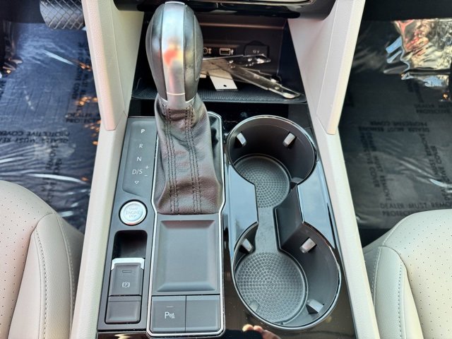 2019 Volkswagen Atlas V6 photo 28