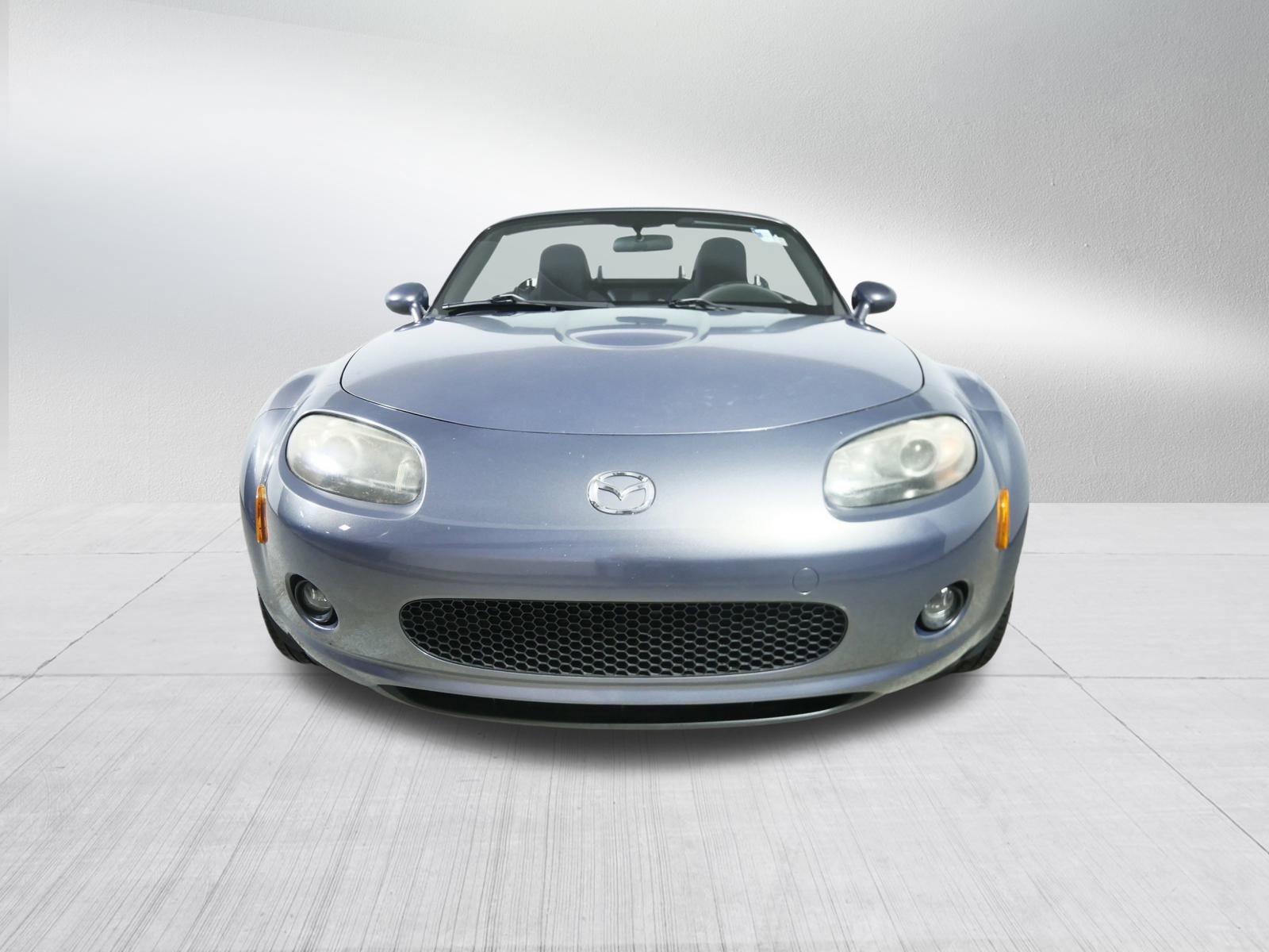 2006 Mazda MX-5 Miata Miata Sport photo 2