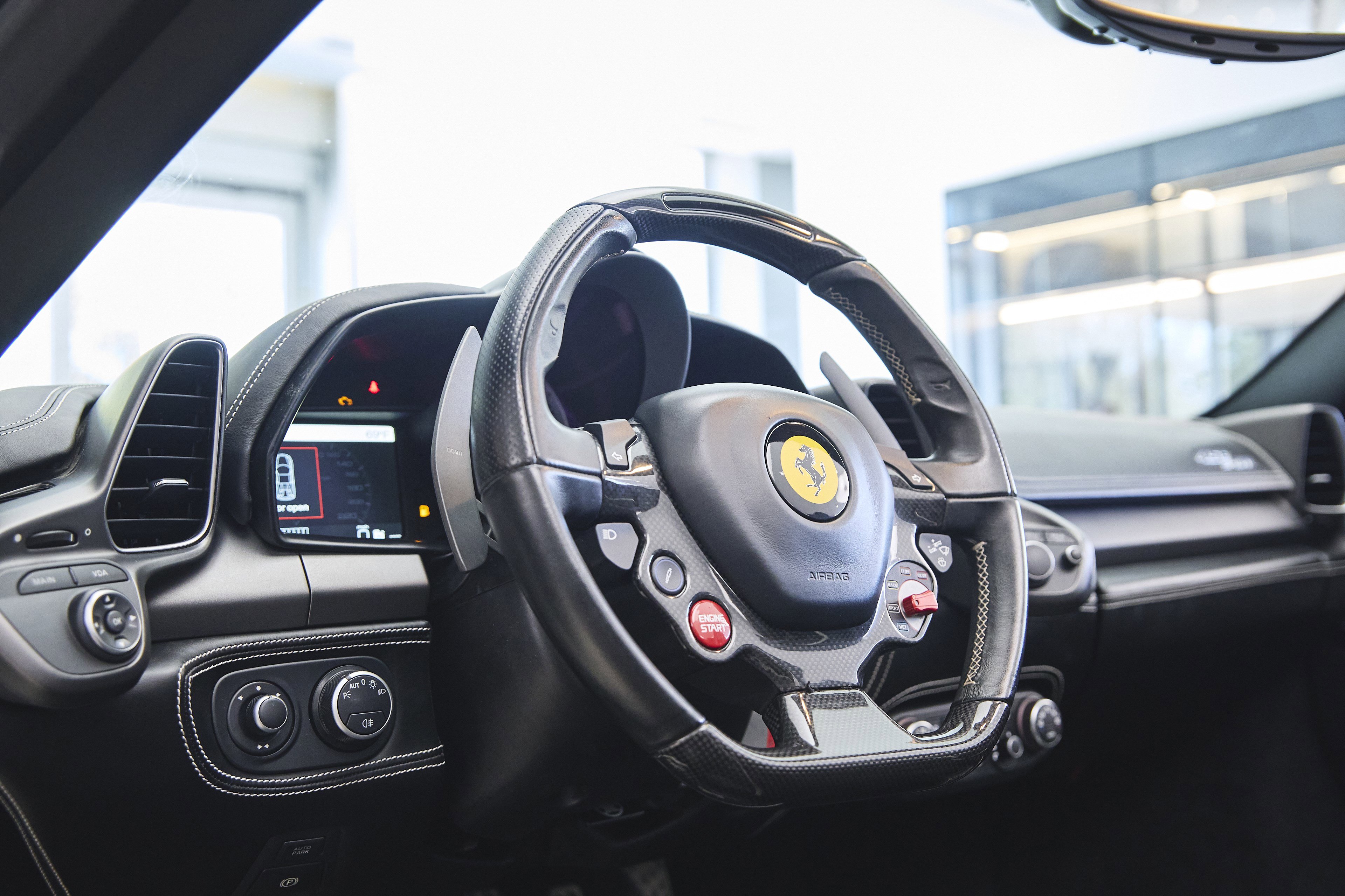 2015 Ferrari 458 Spider photo 25