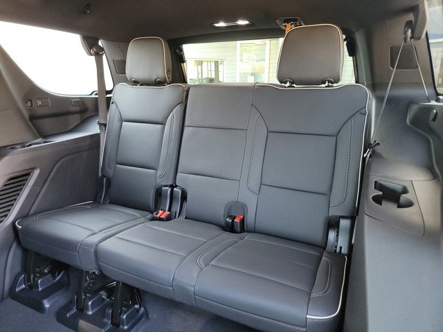 2025 Chevrolet Tahoe Premier photo 14