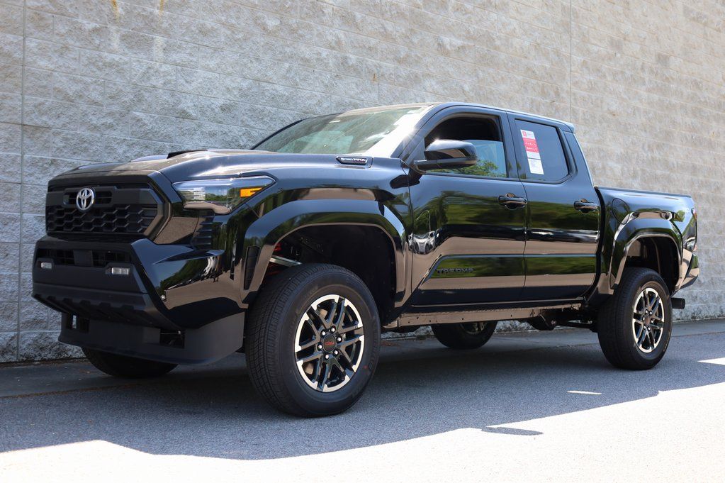 2025 Toyota Tacoma TRD Off-Road Double Cab photo 3