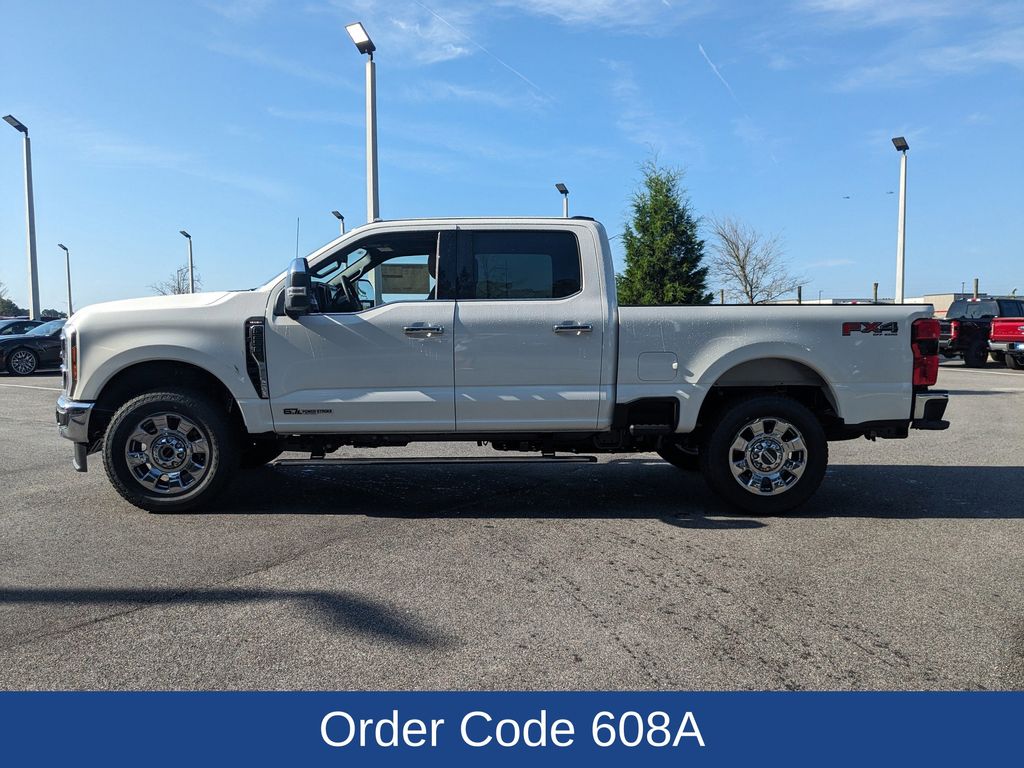 2025 Ford F-250 Lariat photo 6