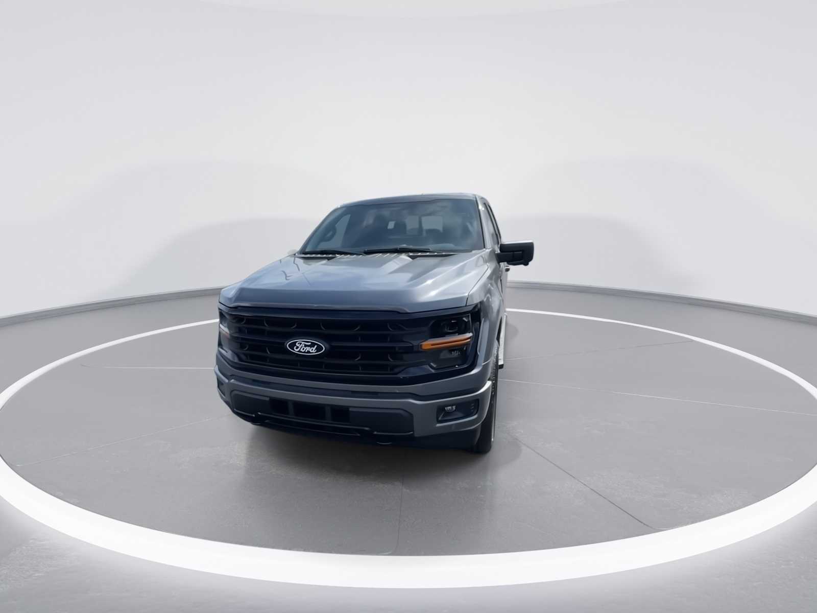 2024 Ford F-150 XLT photo 3
