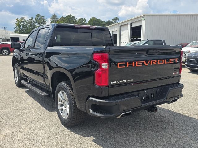 2023 Chevrolet Silverado 1500 RST photo 3