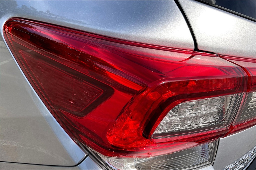 2022 Subaru Crosstrek Premium photo 28