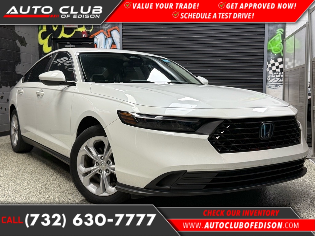 2024 Honda Accord LX's photo