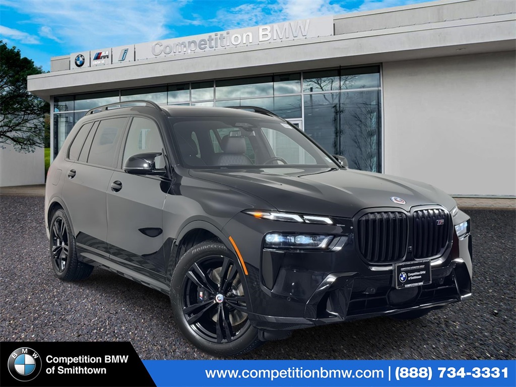 2023 BMW X7 M60i's photo