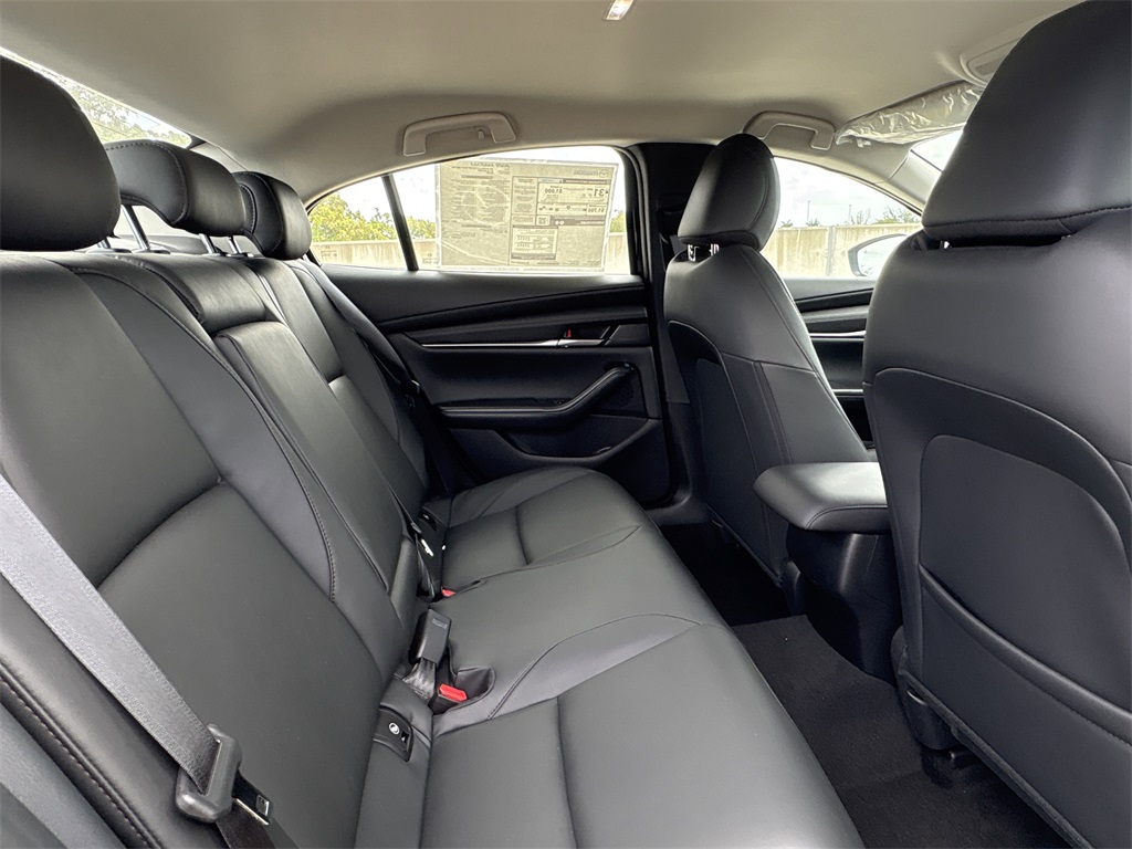 2025 Mazda Mazda3 2.5 Select Sport photo 11