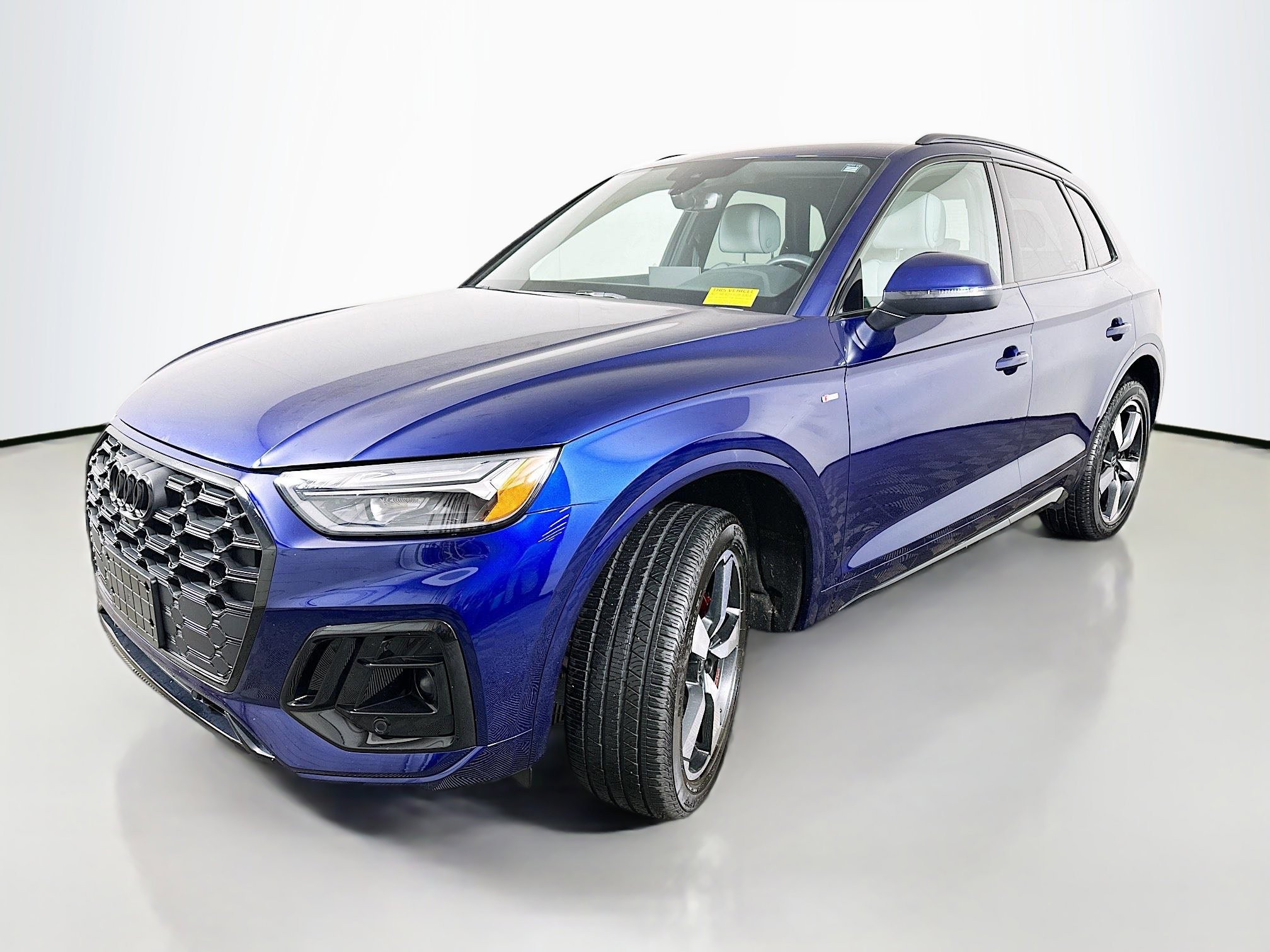 2024 Audi Q5 S line Premium Plus photo 3