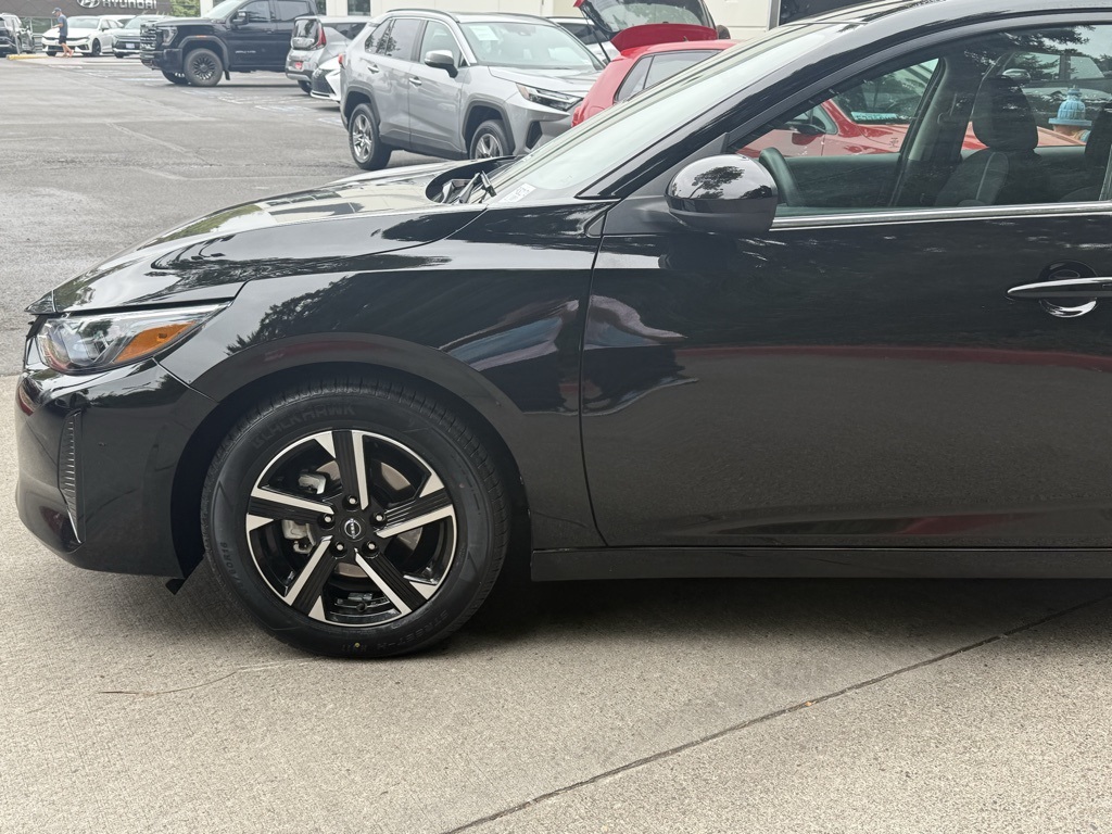 2024 Nissan Sentra SV photo 3