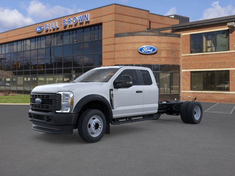 2025 Ford F-550 Super Duty Chassis Cab XL's photo