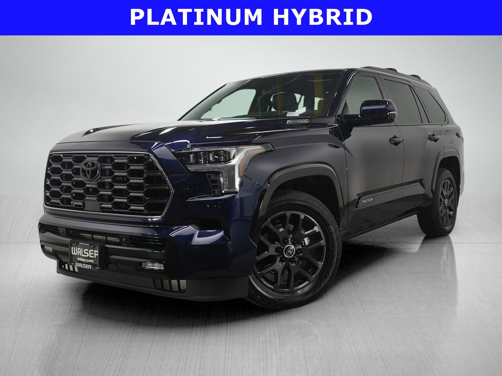 2024 Toyota Sequoia Platinum's photo