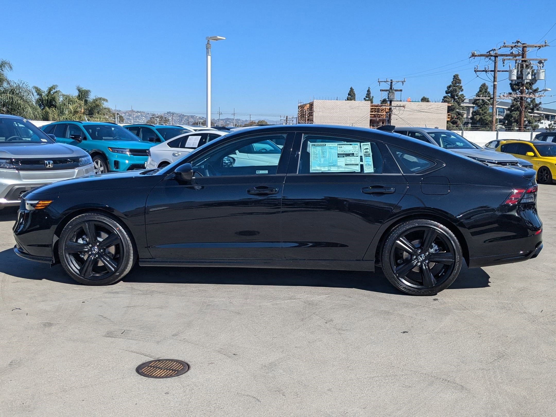 2025 Honda Accord Hybrid Sport-L photo 4