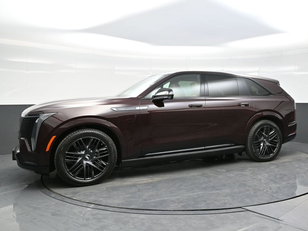 2025 Cadillac Escalade IQ Sport photo 3