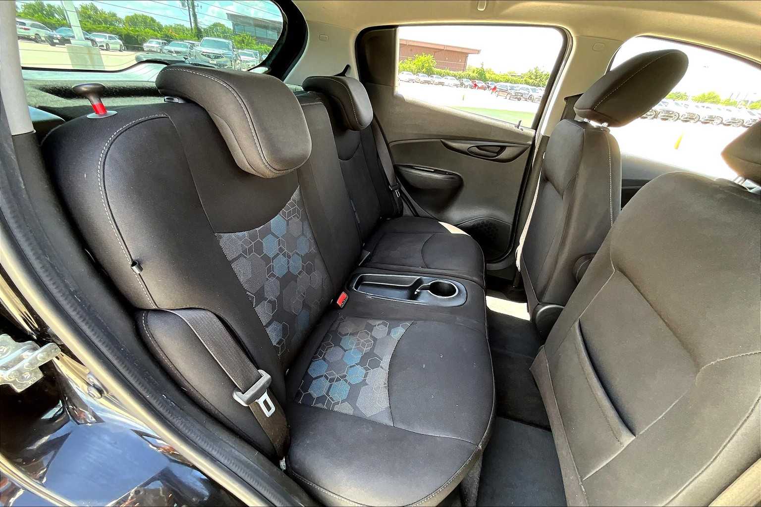 2018 Chevrolet Spark 1LT LT photo 19