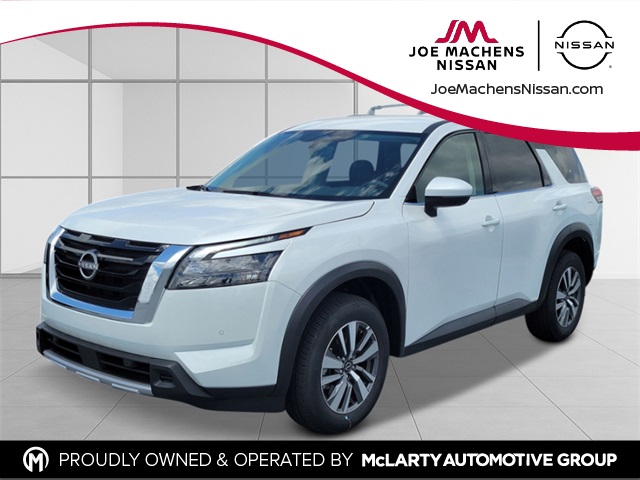 2025 Nissan Pathfinder SL's photo