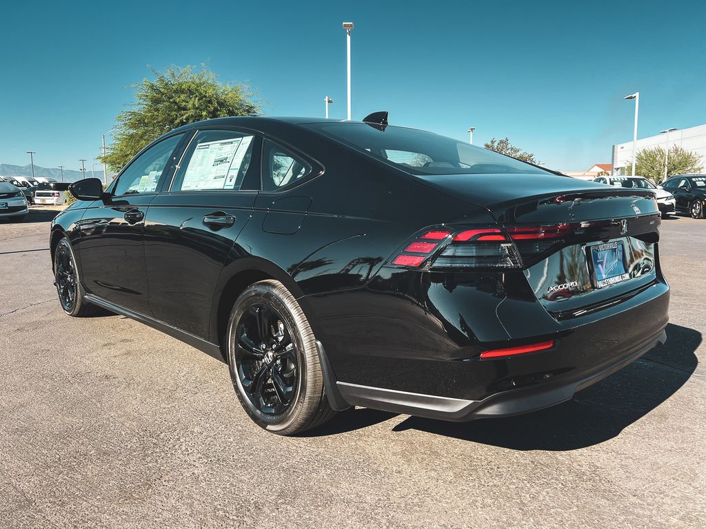 2025 Honda Accord SE photo 3