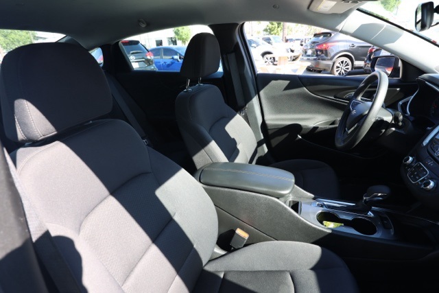 2023 Chevrolet Malibu 1LT photo 17