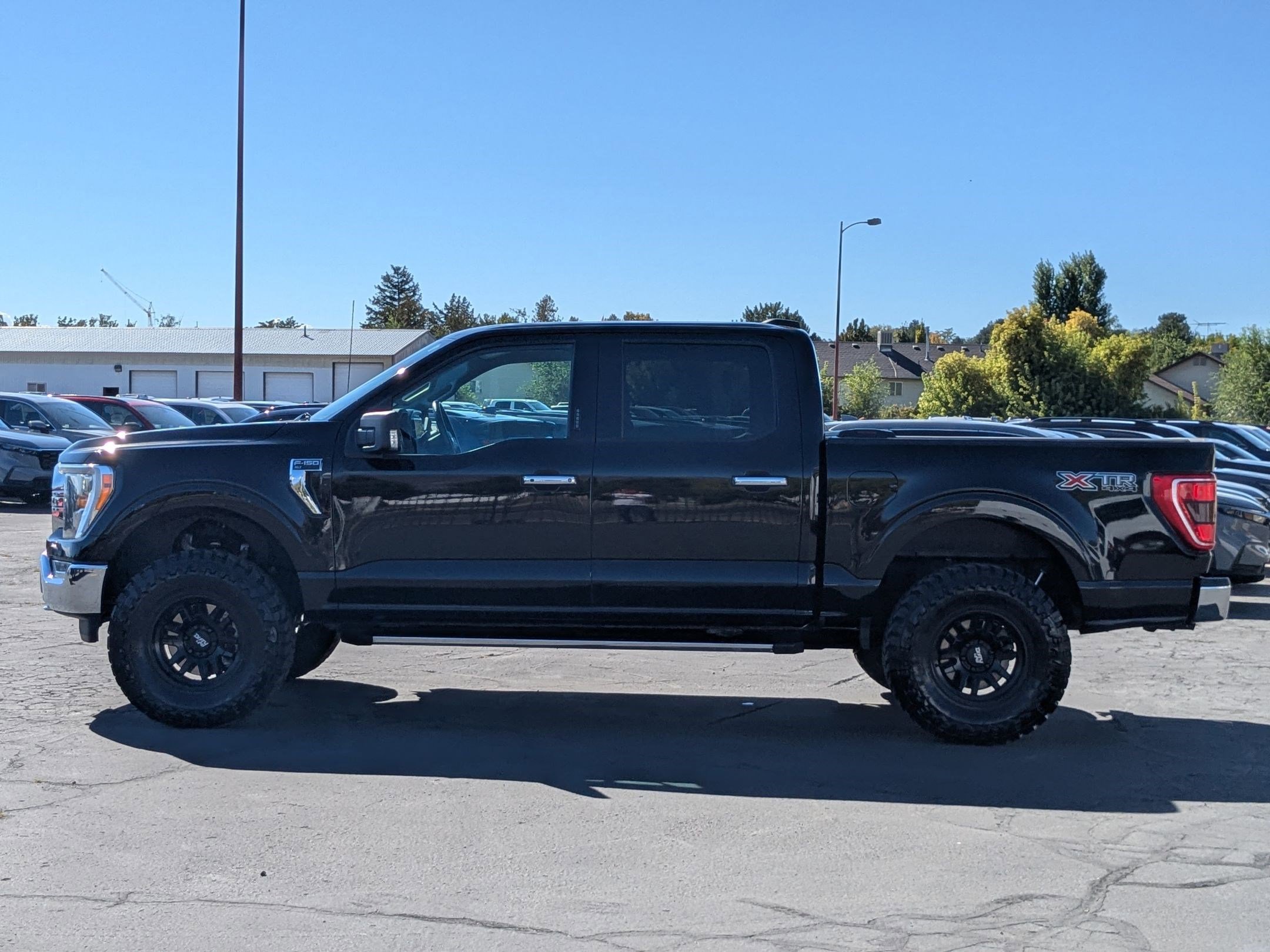 2021 Ford F-150 XLT photo 6