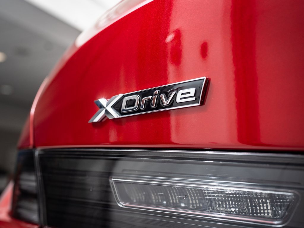 2025 Bmw 330i xDrive photo 8