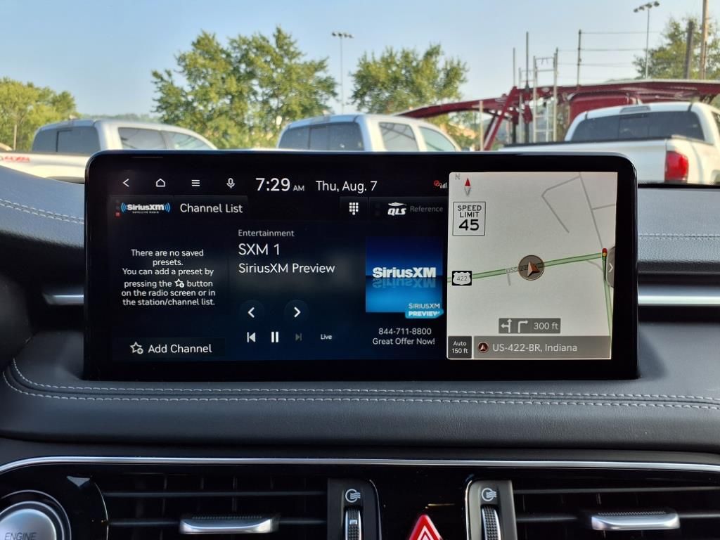 2022 Genesis G70 2.0T photo 14