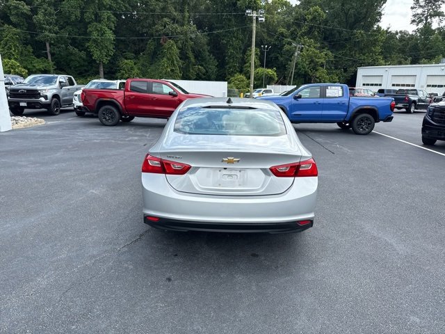 2020 Chevrolet Malibu LS photo 4