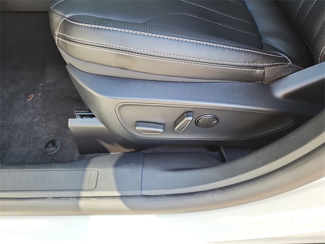 2025 Ford Escape Plug-In Hybrid Base photo 17