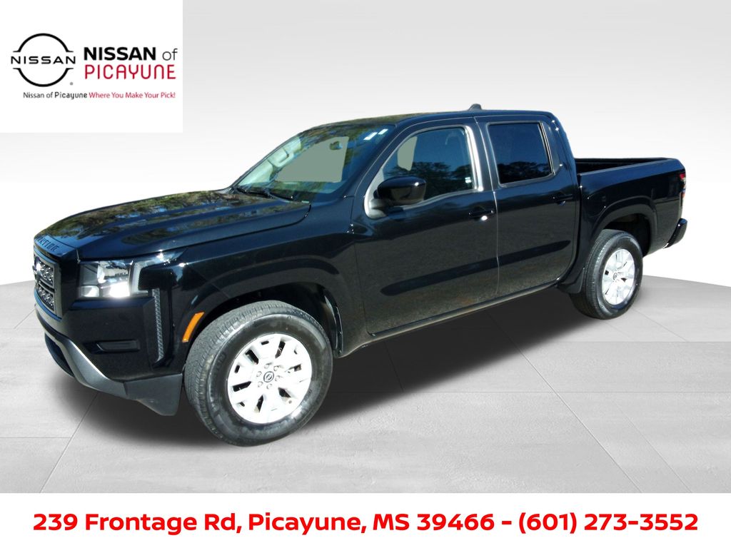 2022 Nissan Frontier SV's photo