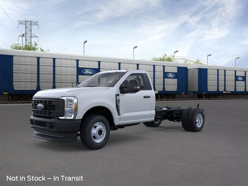 2026 Ford F-350 XL photo 2