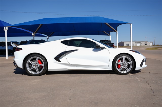 2023 Chevrolet Corvette Stingray 1LT photo 3