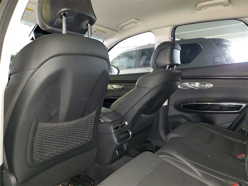 2023 Genesis GV70 2.5T photo 9