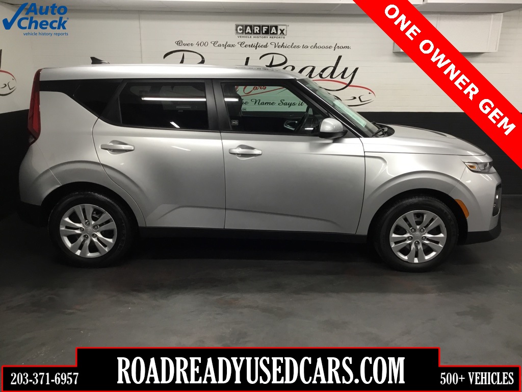 2021 Kia Soul LX's photo