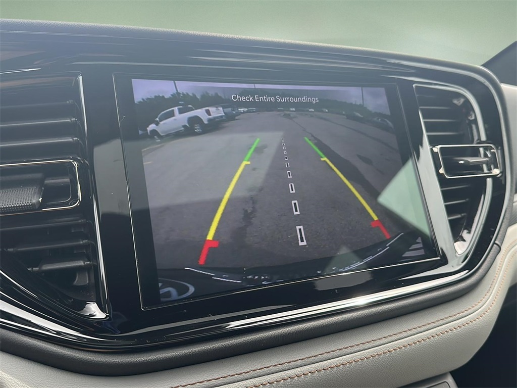 2022 Dodge Durango R/T photo 19