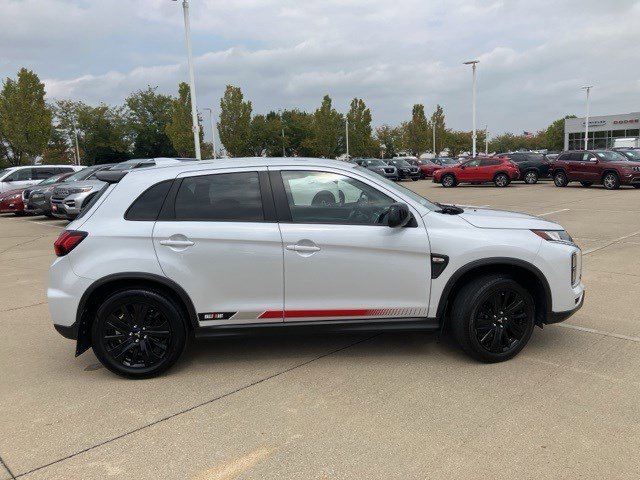 2023 Mitsubishi Outlander Sport S photo 4