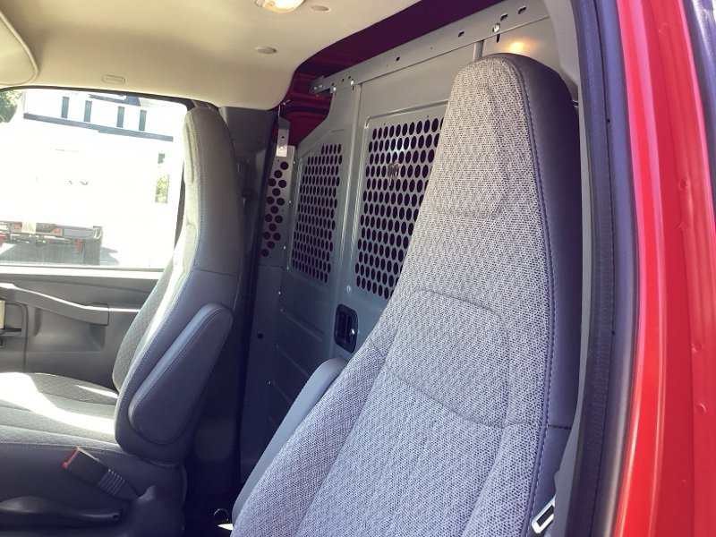 2025 Chevrolet Express 2500 Work Van photo 18