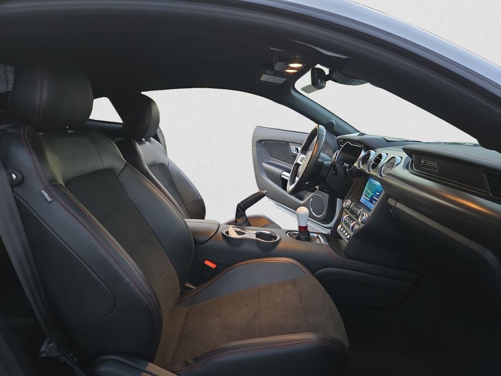 2022 Ford Mustang GT Premium photo 15